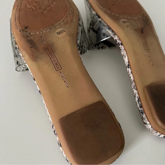 Vince  Camino Snake Prtindal Flat Sandal size 7 - Picture 4 of 6